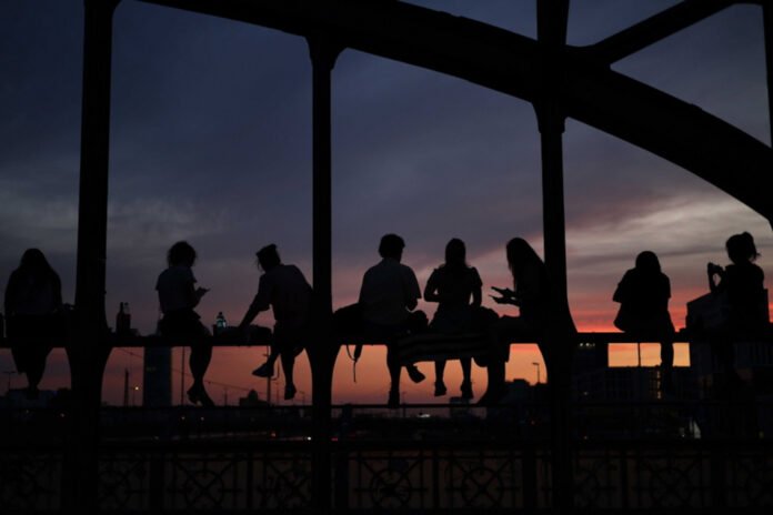 Η-πλειοψηφία-των-Γερμανών-θέλει-αναγνώριση-παλαιστινιακού-κράτους-και-περιορισμό-της-παράδοσης-όπλων-στο-Ισραήλ-*-Αποκλείει-τέτοιο-ενδεχόμενο-ο-Γερμανός-υπουργός-Εσωτερικών