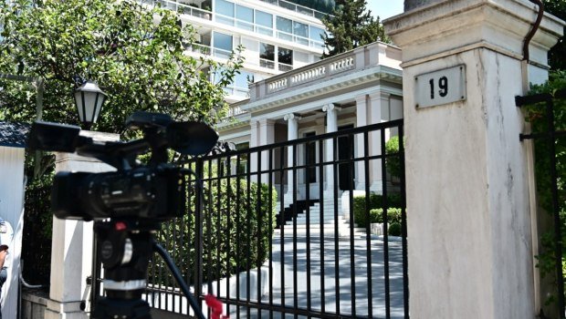 tο-Μαξίμου-τρέχει…-το-rebranding-Τσίπρα,-στο-ΠΑΣΟΚ-ζορίζονται