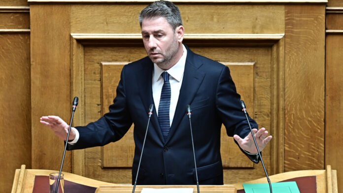 Σκληρή-αντιπολίτευση-και-κωδικός-«αξιοπιστία»-από-τον-Νίκο-Ανδρουλάκη-στη-ΔΕΘ