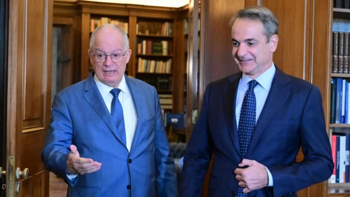 Τασούλας:-Επιμένει-στις-«ανησυχίες»-για-τις-συναινέσεις-–-Αποδοκιμασία-από-ΠΑΣΟΚ,-ΣΥΡΙΖΑ,-επανέρχονται σενάρια-για-τον-εκλογικό-νόμο