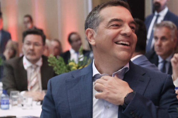 Το-βιβλίο-Τσίπρα-προκαλεί-αμηχανία-στο-ΠΑΣΟΚ