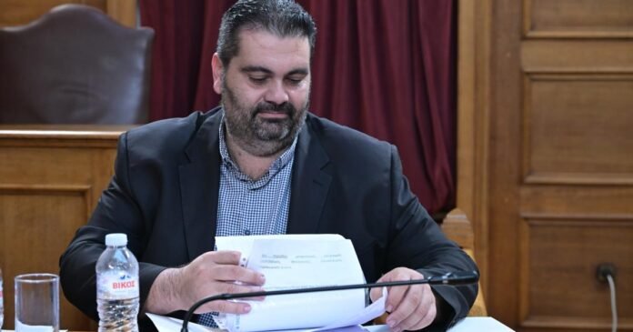 ΣΥΡΙΖΑ-προς-Λαζαρίδη:-Δεν-δεχόμαστε-μαθήματα-πατριωτισμού-από-πατενταρισμένους-ακροδεξιούς