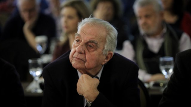 Ένωσε-τα-κομμάτια-του-ΣΥΡΙΖΑ-η-απώλεια-Φλαμπουράρη:-Αύριο-η-πολιτική-κηδεία