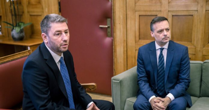 Η-συνέντευξη-Δούκα-«άναψε-φωτιές»-στο-ΠΑΣΟΚ-ενόψει-Συνεδρίου-–-Πήγε-«περίπατο»-το-πνεύμα-των-Χριστουγέννων