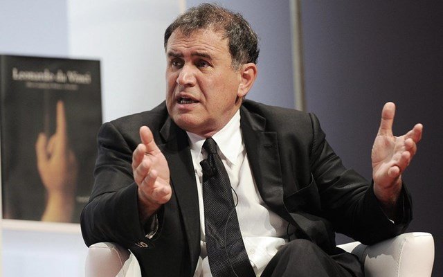 Ρουμπινί:-Το-ai-αντισταθμίζει-τους-κινδύνους-–-Η-παγκόσμια-οικονομία-είναι-πιο-ανθεκτική-απ’ό,τι-πιστεύουν-οι-επενδυτές