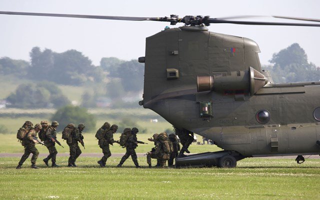 Η-Βρετανία-αποσύρει-μέρος-του-προσωπικού-της-από-την-αεροπορική-βάση-στο-Κατάρ