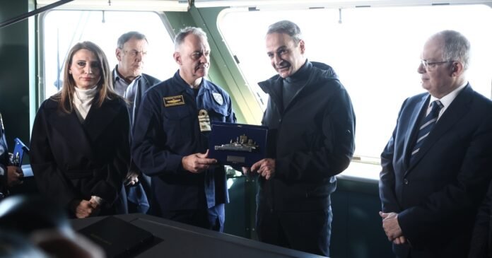 Μητσοτάκης-για-τη-φρεγάτα-belharra-Κίμων:-«Αφήνουμε-την-Ελλάδα-πιο-ασφαλή-απ’-ό,τι-την-παραλάβαμε»