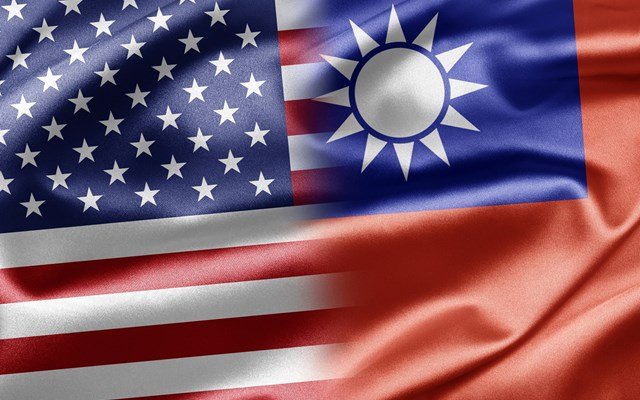 ΗΠΑ-–-Ταϊβάν:-Συμφωνία-για-μείωση-δασμών-και-ενίσχυση-των-επενδύσεων-σε-μικροτσίπ