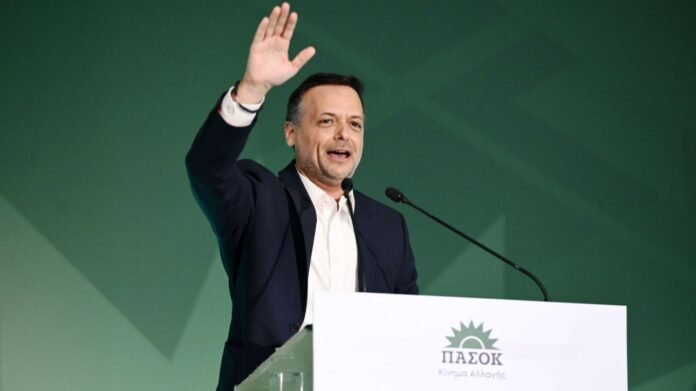 Χάρης-Δούκας:-Ψήφισμα-στο-συνέδριο-του-ΠΑΣΟΚ-για-μη-μετεκλογική-συνεργασία-με-τη-ΝΔ