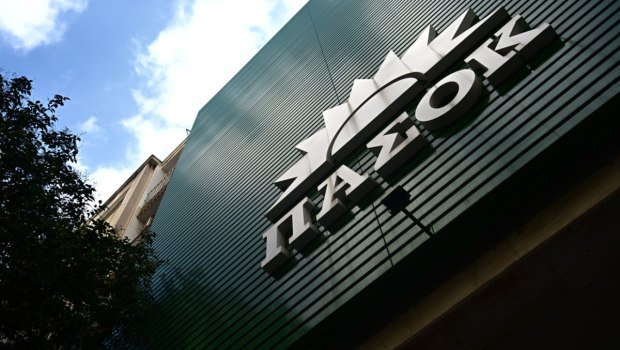 ΠΑΣΟΚ:-Όλο-το-παρασκήνιο-από-τη-συνεδρίαση-της-ΚΟΕΣ-Τα-«καρφιά»,-οι-έντονοι-διάλογοι-και-οι-διαφορετικές-στρατηγικές