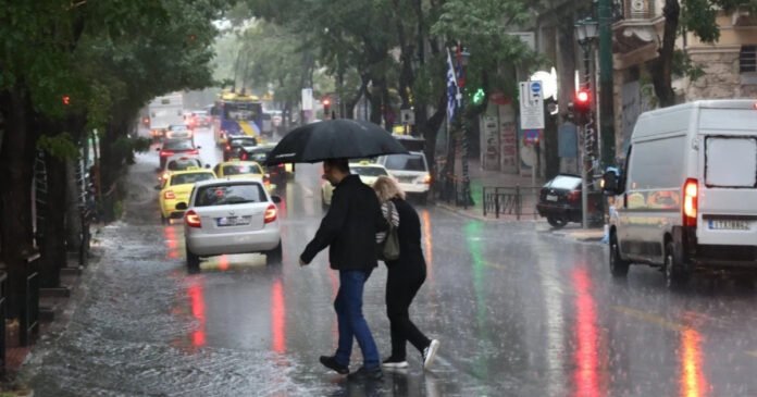 Κακοκαιρία:-Σε-«red-code»-η-Βόρεια-Ελλάδα-–-Έκτακτες-συστάσεις-από-την-Πολιτική-Προστασία