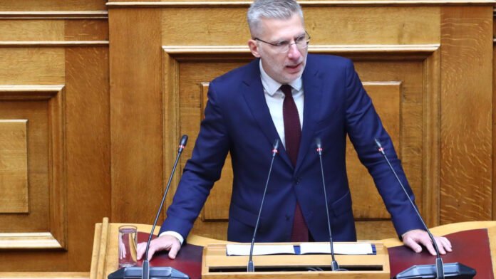 Σκέρτσος-στον-ΣΚΑΪ:-Η-Ελλάδα-είναι-μια-χώρα-σε-κίνηση