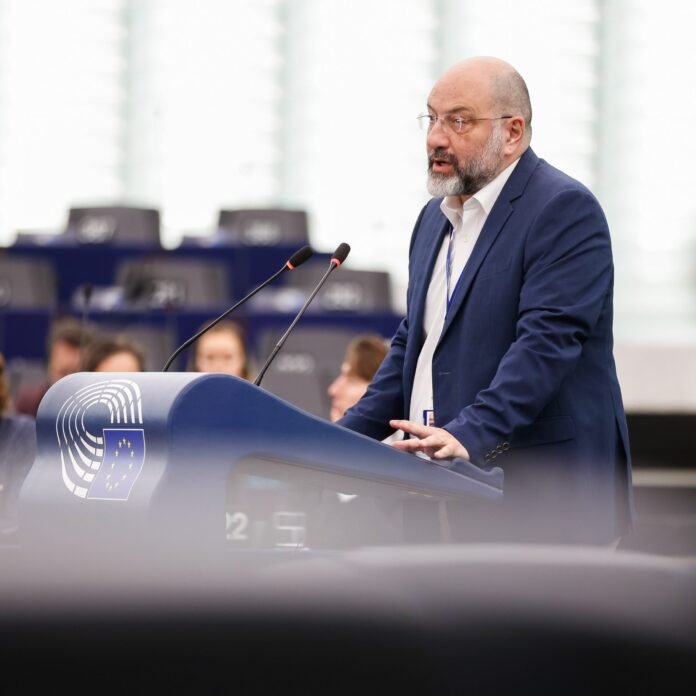 Η-στήριξη-μικρών-καφενείων-και-παντοπωλείων-στα-ορεινά-χωριά-επιτρέπεται