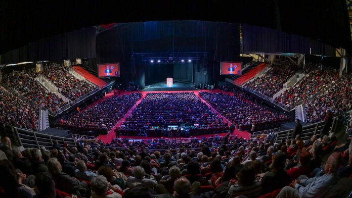 Στην-εναρκτήρια-εκδήλωση-του-22ου-Συνεδρίου-του-ΚΚΕ-στο-Γαλάτσι