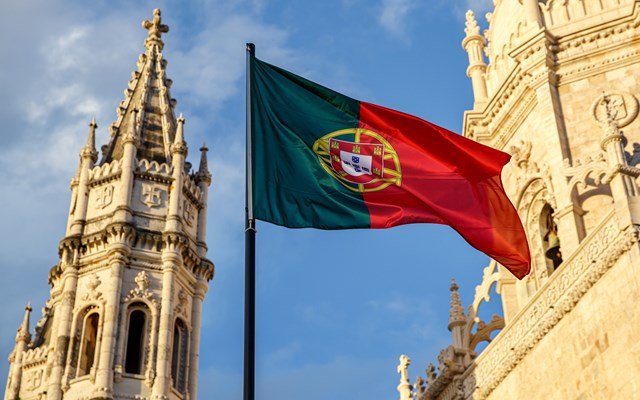 Πορτογαλία:-Πακέτο-βοήθειας-2,5-δισ.-ευρώ-ανακοίνωσε-η-κυβέρνηση-μετά-το-καταστροφικό-πέρασμα-της-καταιγίδας-Κριστίν