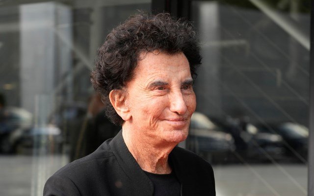 Γαλλία:-Το-ΥΠΕΞ-καλεί-για-εξηγήσεις-τον-Τζακ-Λανγκ,-που-βρέθηκε-στο-επίκεντρο-του-σκανδάλου-Έπστιν