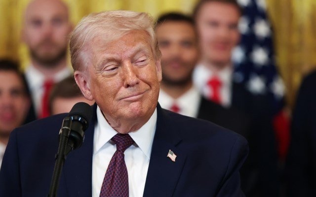 Ευχές-από-τον-Τραμπ-στην-Τακαΐτσι-για-τη-νίκη-της-στις-ιαπωνικές-εκλογές