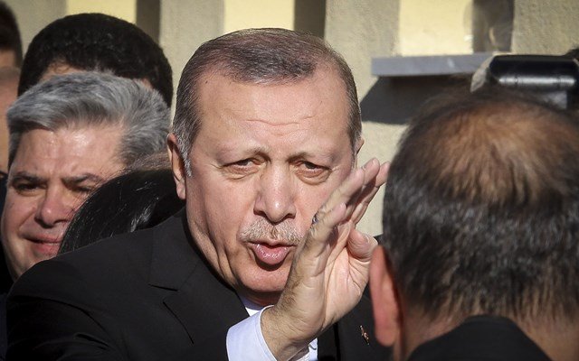 Τουρκία:-Ο-Ερντογάν-αντικαθιστά-τους-υπουργούς-Δικαιοσύνης-και-Εσωτερικών-σε-μίνι-ανασχηματισμό