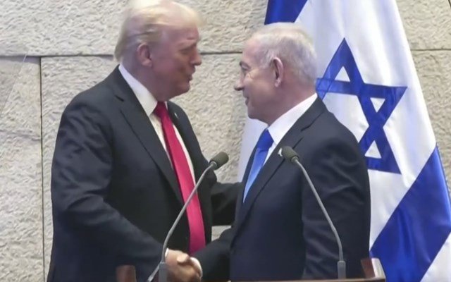 Τραμπ-σε-Νετανιάχου: Πρέπει-να-συνεχιστούν-οι-διαπραγματεύσεις-με-το-Ιράν