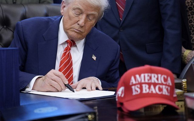 ΗΠΑ:-Διχασμένη-η-εκλογική-βάση-του-Τραμπ-στη-Τζόρτζια,-προπύργιο-του-κινήματος-maga,-ενόψει-των-ενδιάμεσων-εκλογών