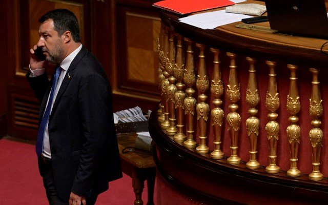 Ιταλία:-Συνεχίζονται-οι-καθυστερήσεις-στα-τρένα-λόγω-εμπρηστικών-επιθέσεων-για-τους-Ολυμπιακούς-Αγώνες