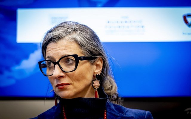 Περισσότερες-από-100-διεθνείς-προσωπικότητες,-ανάμεσά-τους-και-ο-Γ.-Λάνθιμος,-εκφράζουν-την-υποστήριξή-τους-στην-Ειδική-εισηγήτρια-του-ΟΗΕ-για-τα-Παλαιστινιακά-Εδάφη