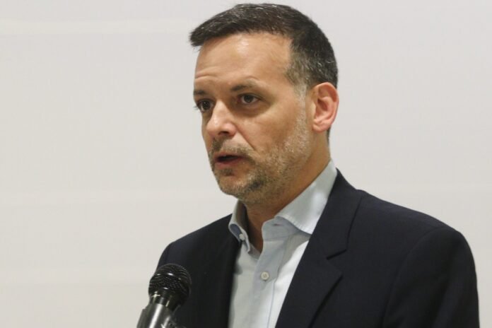 Χάρης-Δούκας:-Το-επερχόμενο-συνέδριο-του-ΠΑΣΟΚ-είναι-η-τελευταία-ευκαιρία-για-επανεκκίνηση