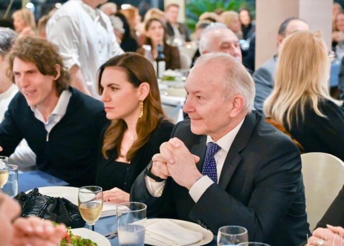 Στέφανος-Γκίκας:-«Η-θερμή-ανταπόκριση-του-κόσμου-στην-κοπή-της-Βασιλόπιτας-της-ΔΕΕΠ,-στέλνει-ένα-ισχυρό-πολιτικό-μήνυμα-ενότητας,-δυναμικής-και-εμπιστοσύνης-των-πολιτών-προς-την-Νέα-Δημοκρατία-και-τον-Κυριάκο-Μητσοτάκη»