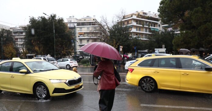 Κακοκαιρία:-Σε-«red-code»-Πελοπόννησος,-Δυτική-Ελλάδα,-Ιόνιο-και-Ήπειρος-την-Τρίτη-–-Συστάσεις-από-την-Πολιτική-Προστασία