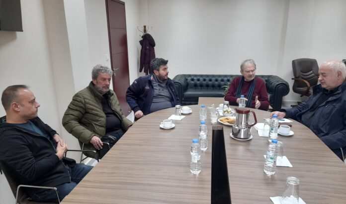 Κλιμάκιο-ΚΚΕ-με-Καραθανασόπουλο-σε-πληγείσες-από-κακοκαιρία-περιοχές