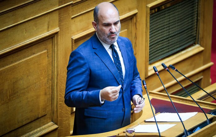 Βουλή:-Ομόφωνη-εισήγηση-για-την-άρση-ασυλίας-του-βουλευτή-της-ΝΔ,-Δημήτρη-Μαρκόπουλου