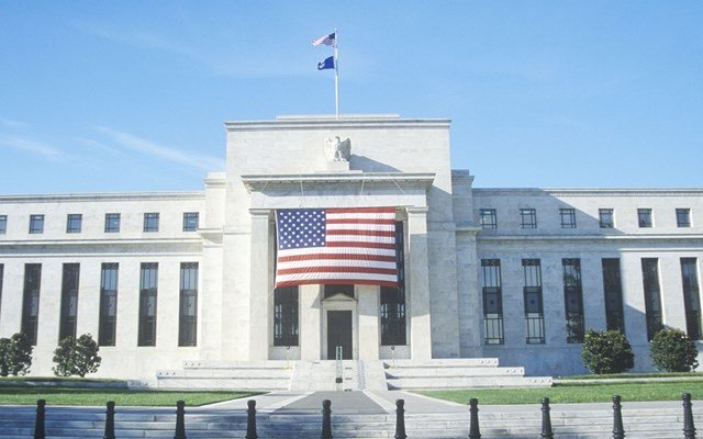 barr-(fed):-Υπάρχει-ο-κίνδυνος-ενός-“επίμονου-πληθωρισμού-πάνω-από-τον-στόχο-του-2%”