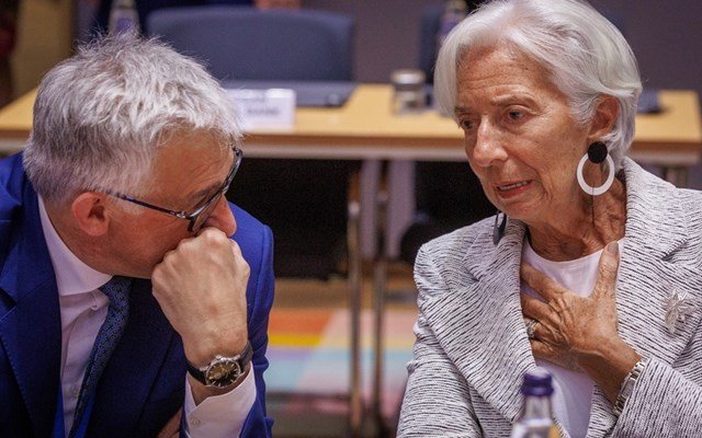 Π.-Τσιπολόνε-(ΕΚΤ):-Δεν-έχω-ενδείξεις-ότι-η-Λαγκάρντ-σχεδιάζει-πρόωρη-αποχώρηση