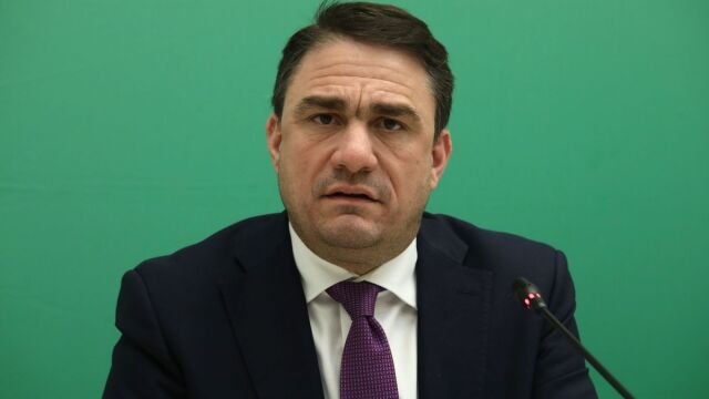 Τσουκαλάς:-“Η-ΝΔ-είναι-έτοιμη-να-κυλήσει-την-πολιτική-ζωή-στον-βούρκο”-–-Όσα-είπε-ο-εκπρόσωπος-Τύπου-του-ΠΑΣΟΚ-στα-Παραπολιτικά-90,1-(Ηχητικό)