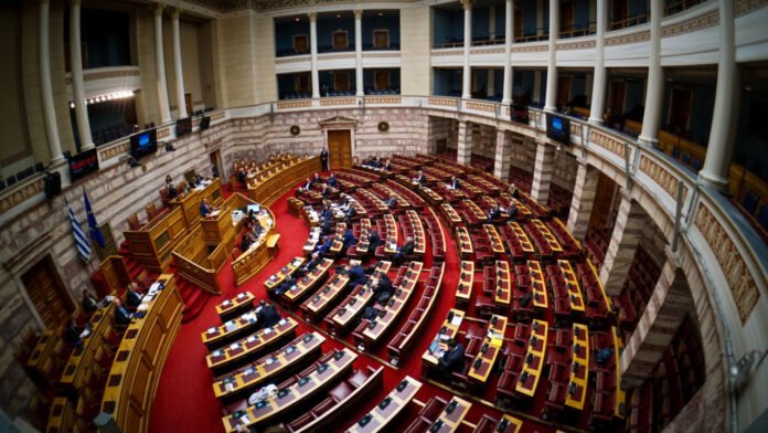 Αντιπαράθεση-στη-Βουλή-για-τα-επεισόδια-στο-νοσοκομείο-Νίκαιας