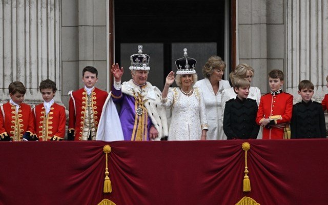 Σύλληψη-Άντριου:-Η-βρετανική-μοναρχία-σε-άνευ-προηγουμένου-κρίση