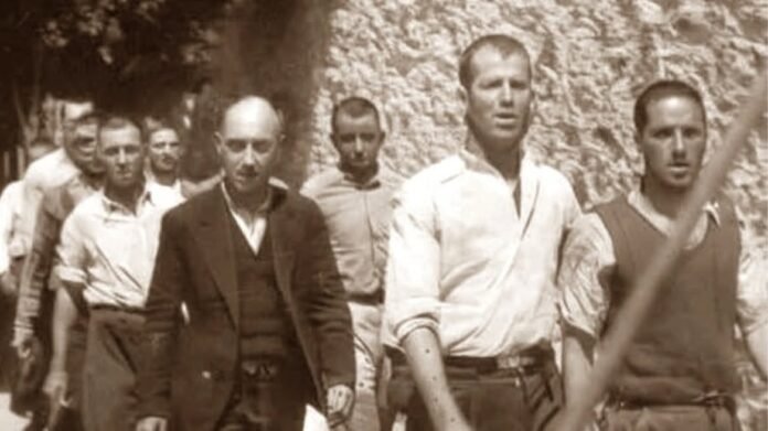 Χ.-Παναγιωτακοπούλου-–-ΚΚΕ:-oι-φωτογραφίες-της-εκτέλεσης-των-«200»-να-αποδοθούν-στο-Μουσείο-της-Εθνικής-Εαμικής-Αντίστασης