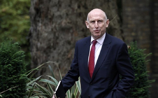 Τζ.-Χίλι:-Θέλω-να-είμαι-ο-υπουργός-Άμυνας-που-θα-στείλει-βρετανικά-στρατεύματα-στην-Ουκρανία