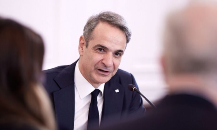 Μητσοτάκης:-«Η-Ελλάδα-ενισχύει-την-ενεργειακή-της-αυτονομία»-–-Το-κρίσιμο-ταξίδι-στην-Ινδία