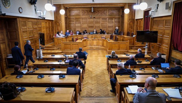 ΚΚΕ:-Βλέπει-ποινικές-ευθύνες-για-Βορίδη-και-Αυγενάκη-–-Το-πόρισμα-για-την-Εξεταστική-για-το-σκάνδαλο-του-ΟΠΕΚΕΠΕ