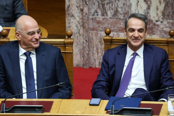 Νέα-Δημοκρατία:-Ξεκινά-η-μάχη-των-«δελφίνων»-–-Τα-φαβορί-και-τα-αουτσάιντερ