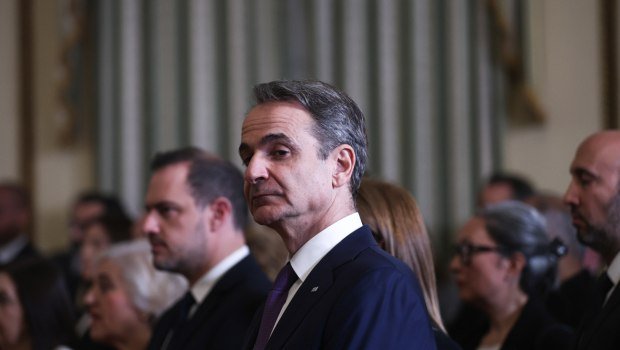 ΝΔ-και-Κυριάκος-Μητσοτάκης:-Το-προεκλογικό-δίλημμα-«σταθερότητα-ή-χάος»-μετεξελίσσεται-σε-«Δεξιά-ή-Αριστερά»