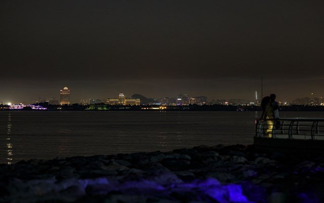 Εγκαταλείπουν-Ντουμπάι-και-Μέση-Ανατολή-ναυτιλιακές-κι-άλλες-εταιρείες