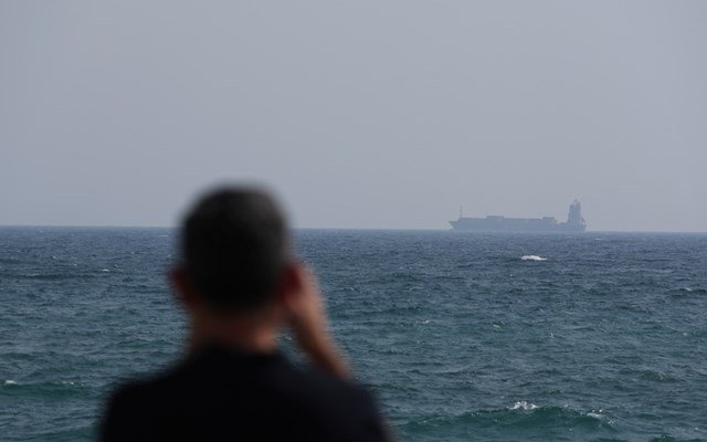 Φρουροί-της-Επανάστασης:-Επίθεση-σε-τρία-αμερικανικά-και-βρετανικά-τάνκερ-–-Ένας-νεκρός