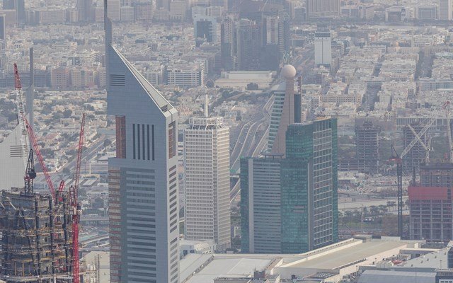 Ξαναρχίζουν-“περιορισμένες”-πτήσεις-από-τα-αεροδρόμια-του-Ντουμπάι