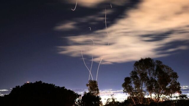 Επίθεση-ΗΠΑ-&-Ισραήλ-στο-Ιράν:-Ποιος-ευθύνεται-για-την-κλιμάκωση,-πού-οδηγούμαστε-και-τι-σημαίνει-για-την-Ελλάδα-–-Ψηφίστε-στη-δημοσκόπηση-του-parapolitika.gr