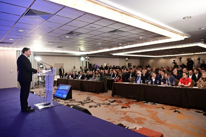 Γιατί-το-ΠΑΣΟΚ-έχει-δίκιο-για-την-ημερίδα-για-τα-αντιπλημμυρικά