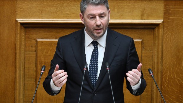 ΠΑΣΟΚ:-Στρατηγική-δομικής-αντιπολίτευσης-και-θεσμικότητα-στα-εθνικά