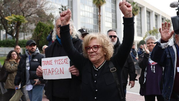 ΣΥΡΙΖΑ:-Η-καταδίκη-της-«Χρυσής-Αυγής»-είναι-νίκη-της-Δημοκρατίας,-ήττα-της-ακροδεξιάς