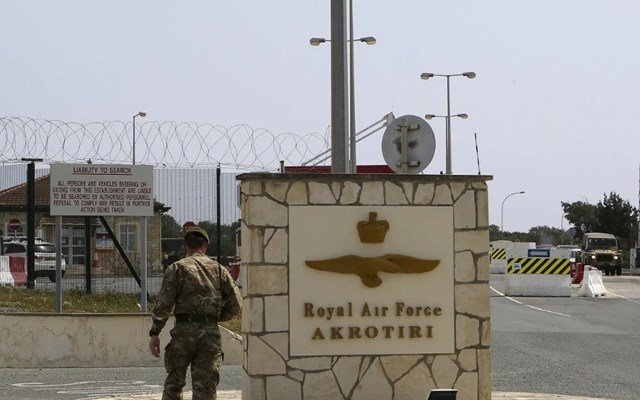 Επιβεβαιώνει-η-Βρετανία:-Το-drone-που-έπληξε-τη-βάση-στο-Ακρωτήρι-της-Κύπρου-δεν-εκτοξεύτηκε-από-το-Ιράν